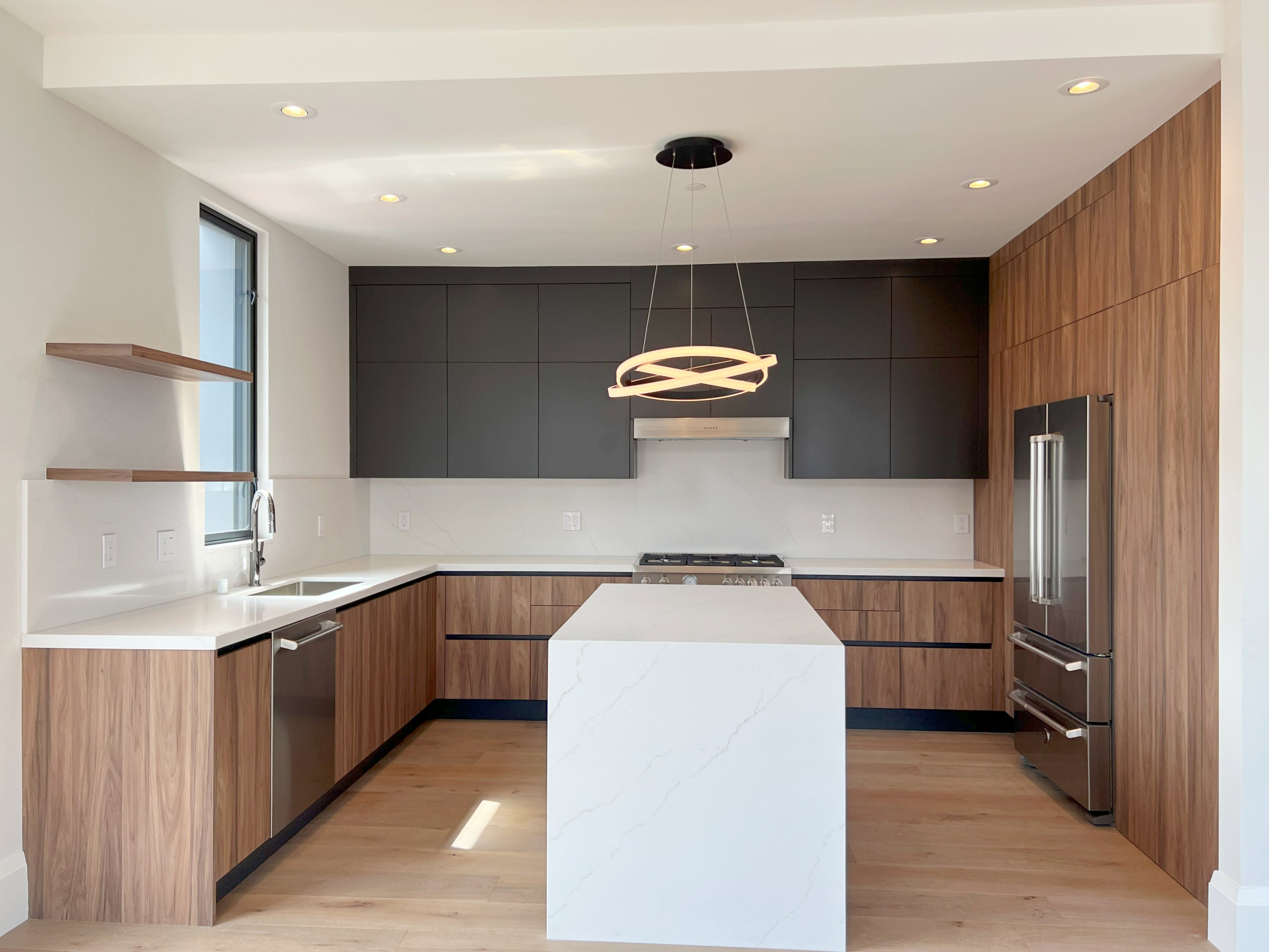 Bespoke-Kitchen-Modern.jpg